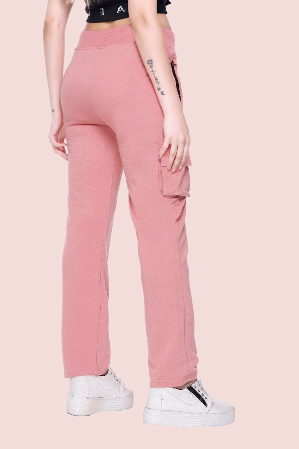 White Moon Women Solid Onion Track Pants